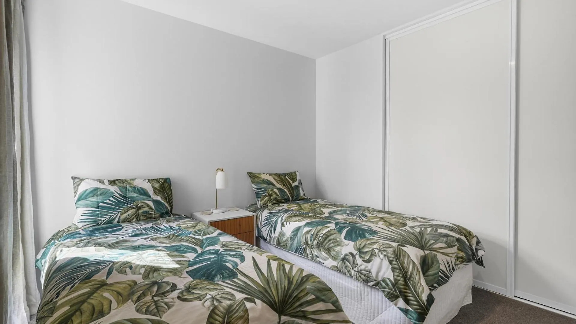 Westminster Haven - Christchurch Holiday Home